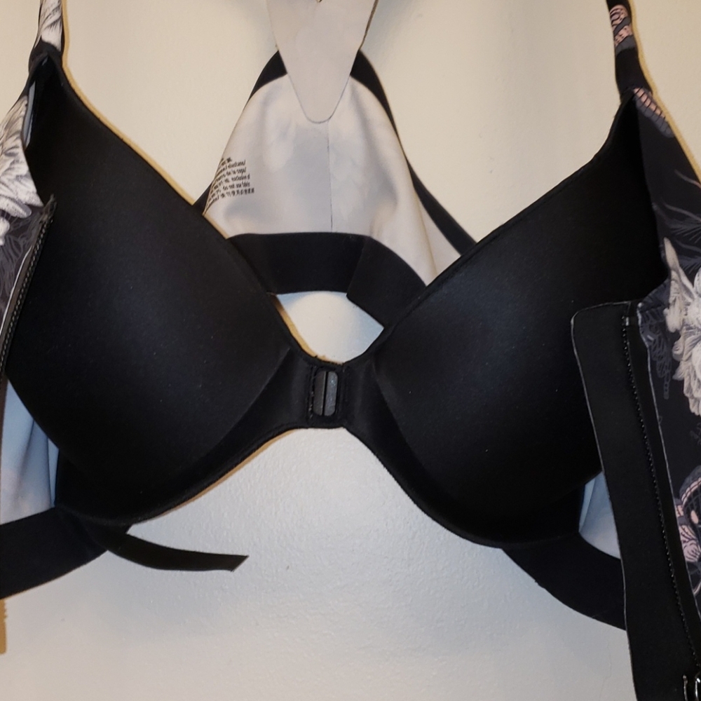 V S Knockout Maximum Support Front-Close Sportsbr… - image 8